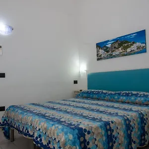 Palazzo Carafa Della Spina Apartment