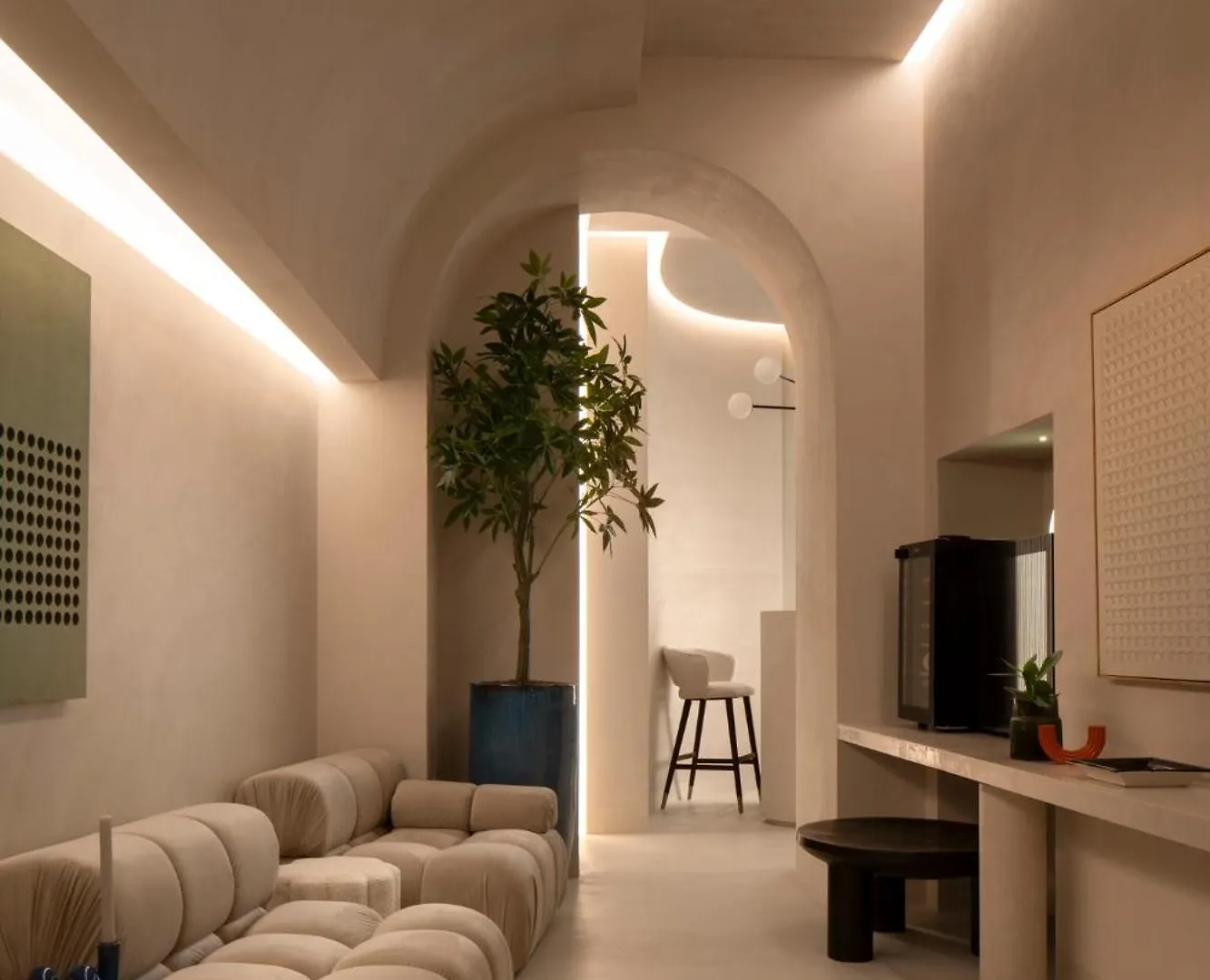 Demetra Luxury Suites Naples 0*,  Italy