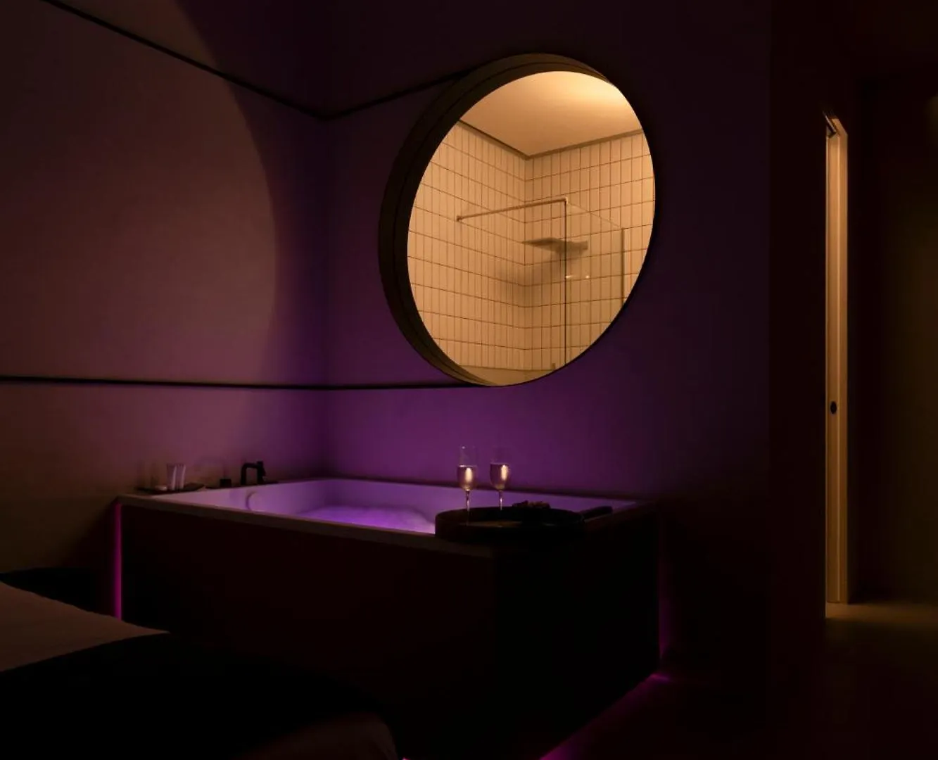 Demetra Luxury Suites Naples Guest house